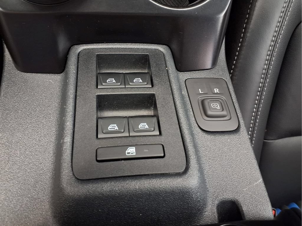 Used 2025 Ford Bronco Outer Banks AWD/4WD image 11
