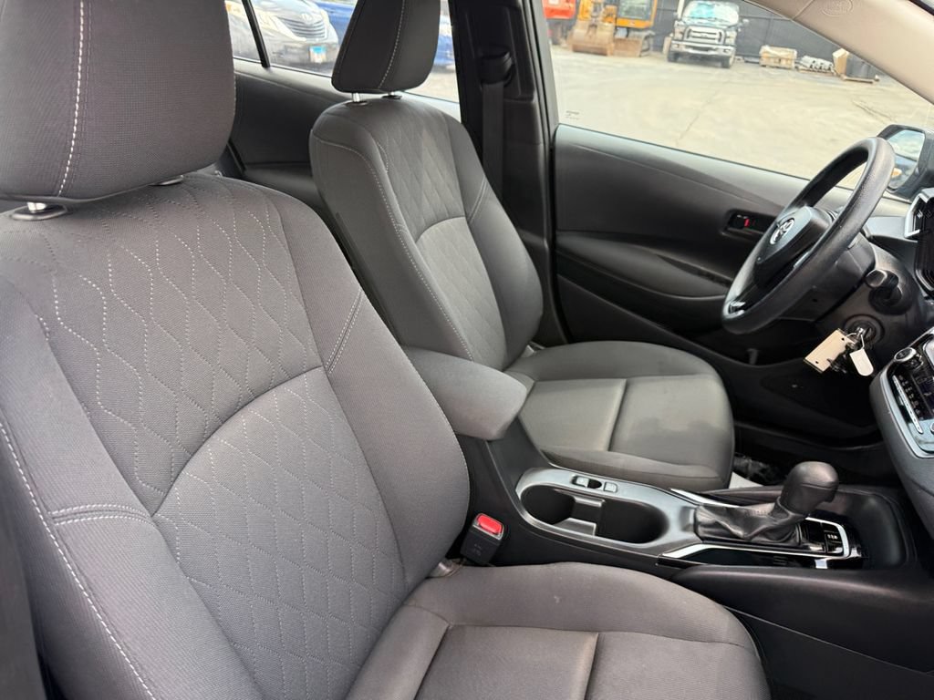 Certified 2024 Toyota Corolla LE FWD image 18