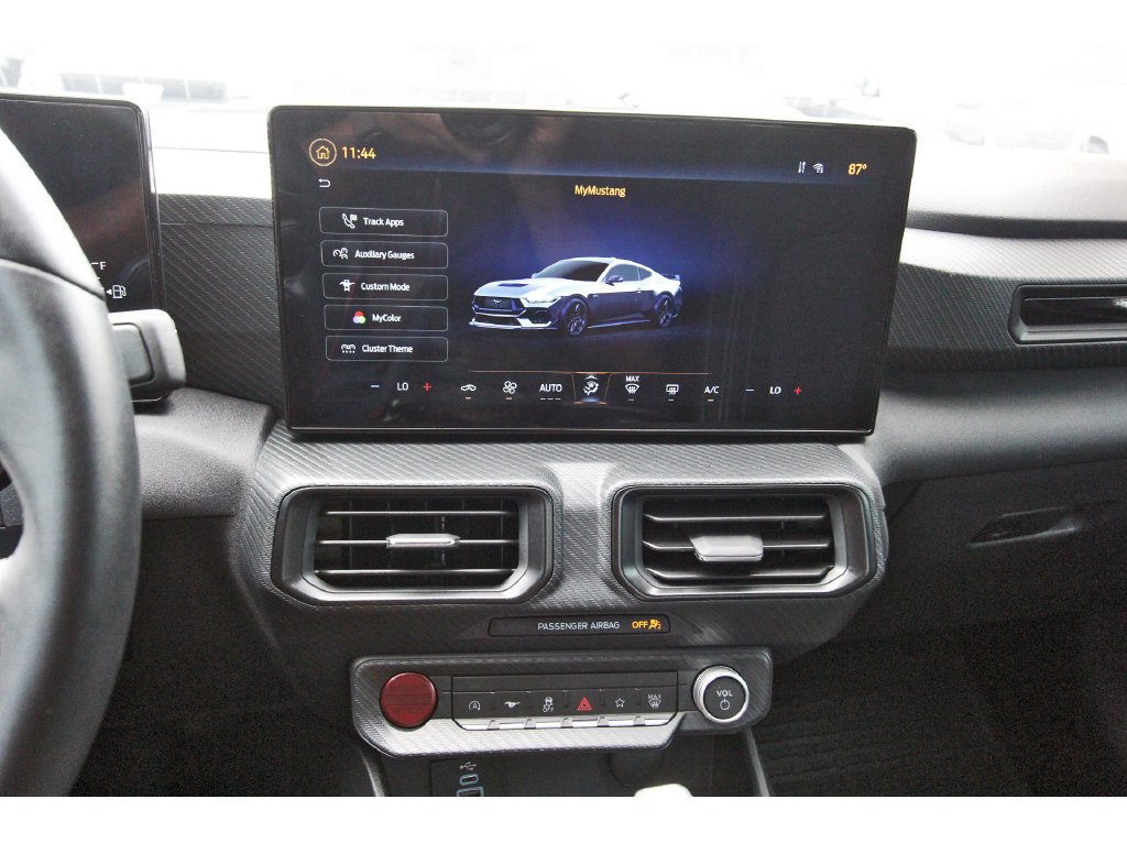 Used 2025 Ford Mustang Coupe RWD image 21