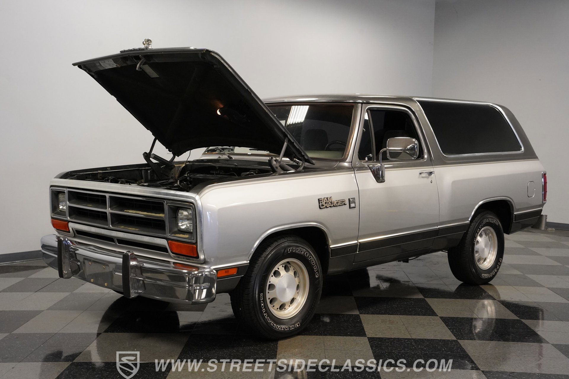 Used 1990 Dodge Ramcharger 2WD image 31