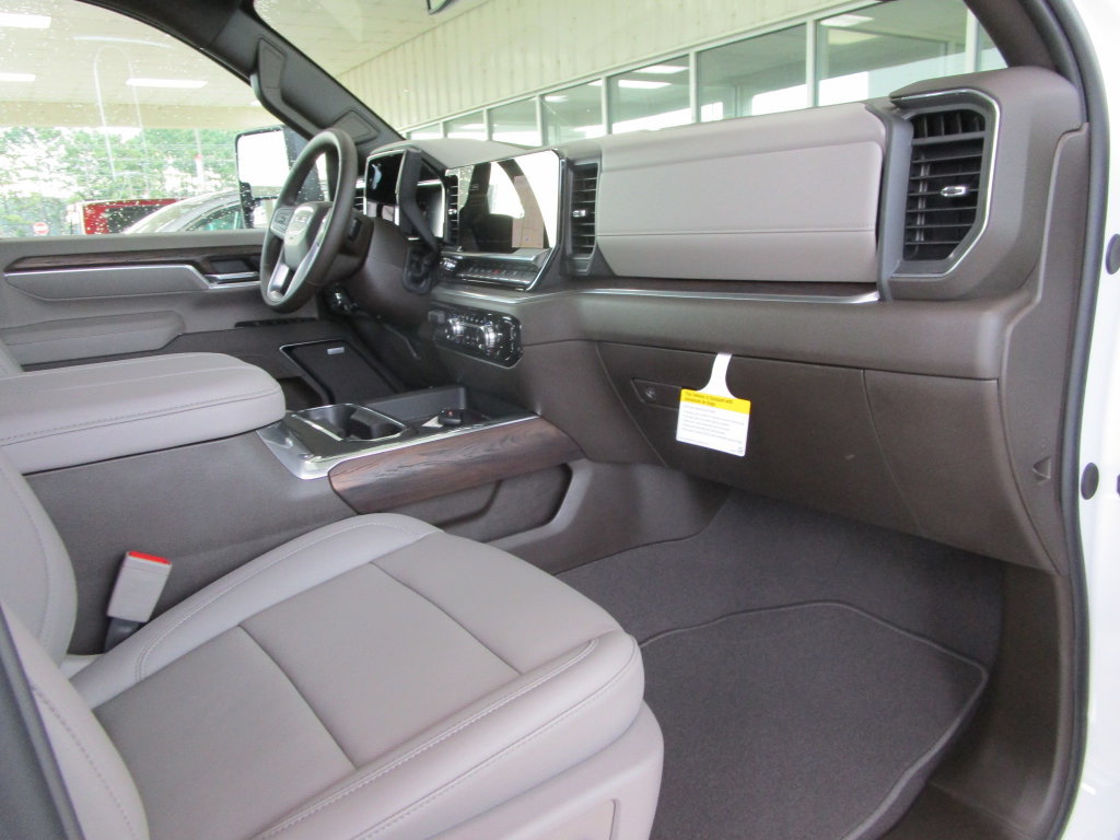 New 2026 GMC Sierra 3500 SLT w/ SLT Premium Package AWD/4WD image 43