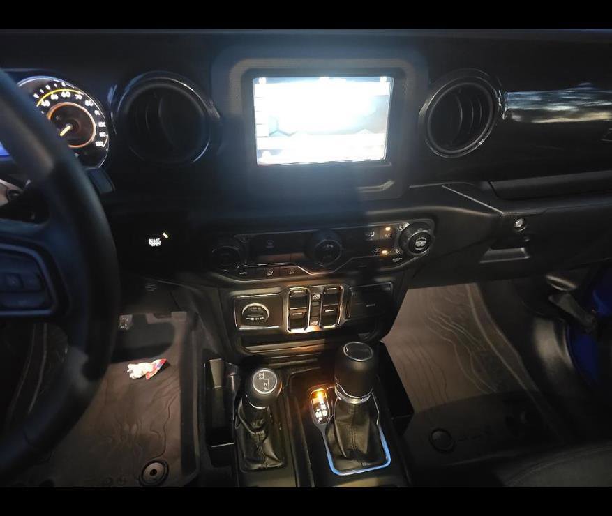Used 2022 Jeep Gladiator Sport AWD/4WD image 5