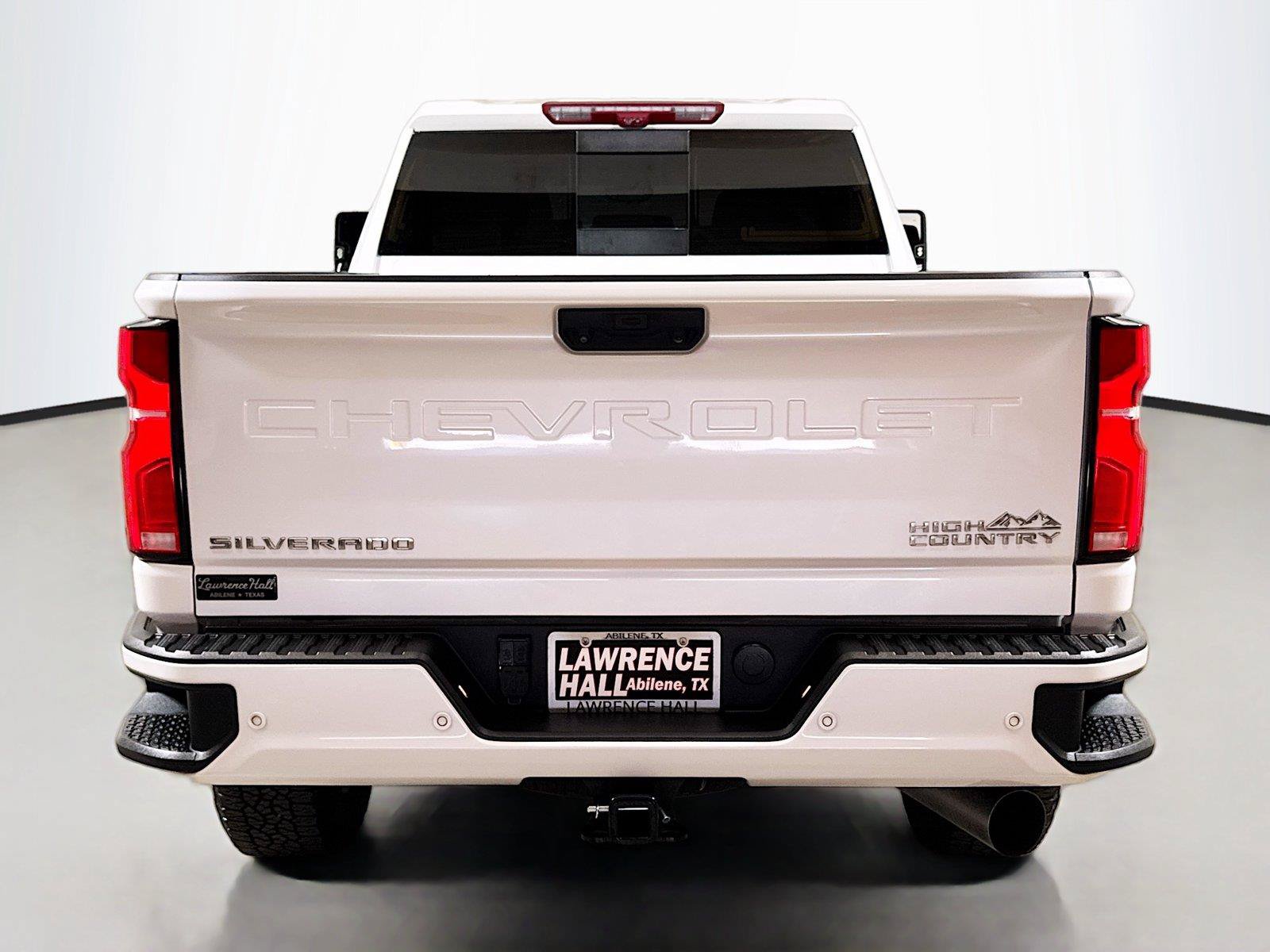Certified 2025 Chevrolet Silverado 2500 High Country w/ Technology Package AWD/4WD image 5