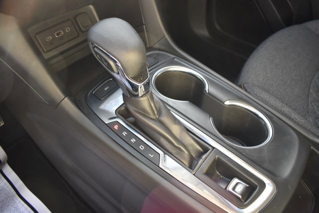 Used 2022 Chevrolet Equinox LT image 26