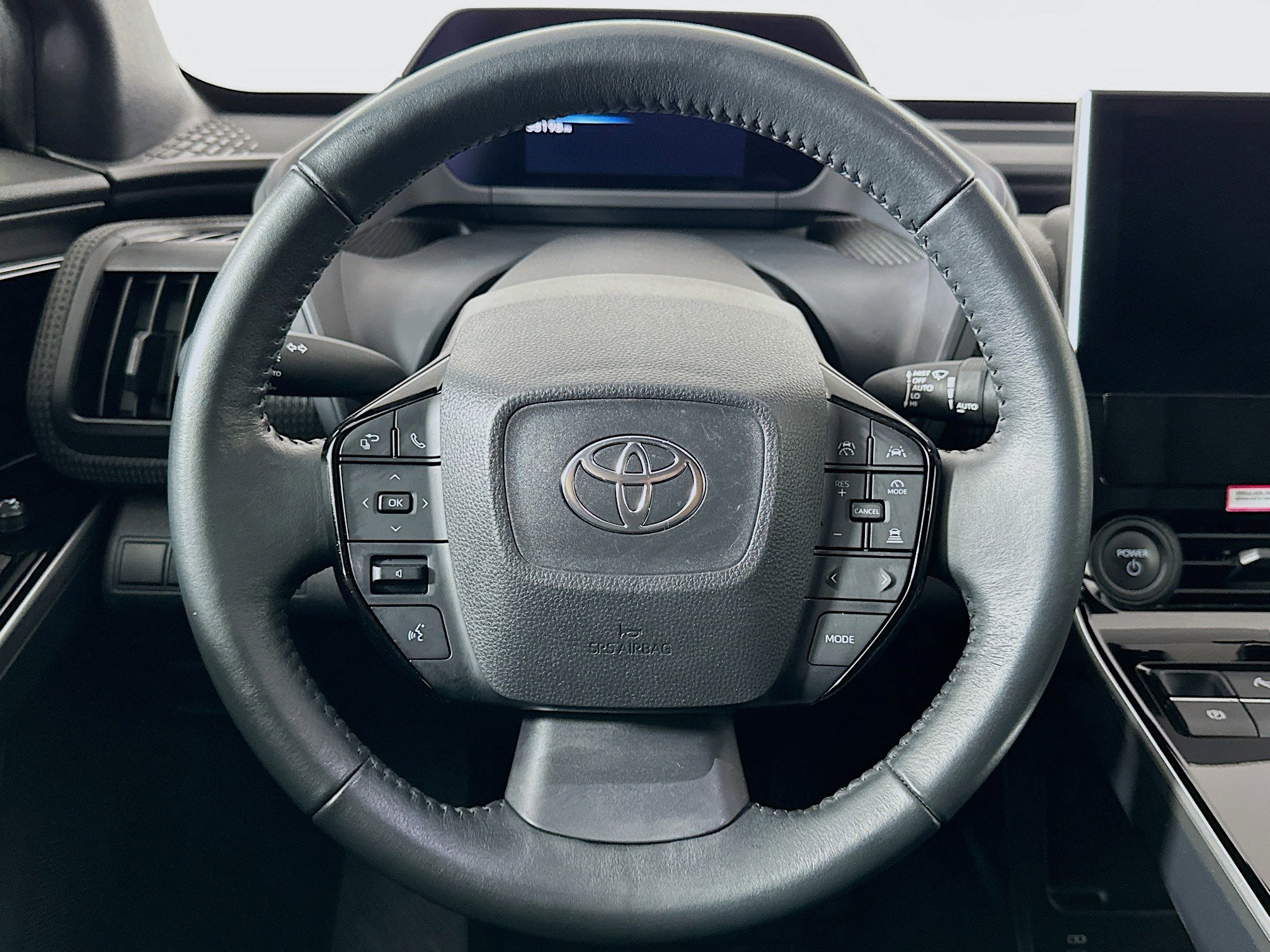 Used 2024 Toyota bZ4X XLE image 18