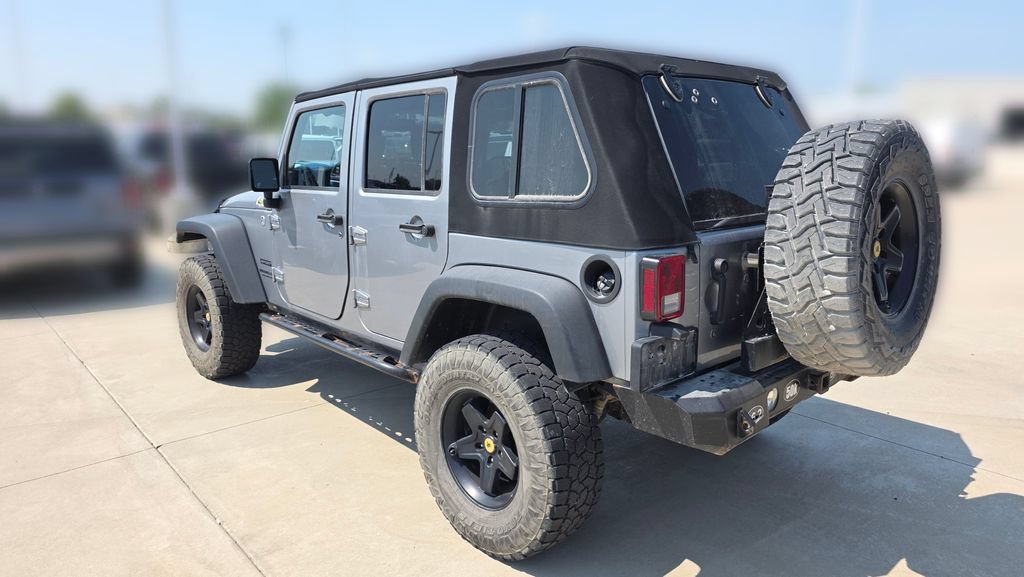Used 2015 Jeep Wrangler Unlimited Sport w/ Quick Order Package 24S AWD/4WD image 3