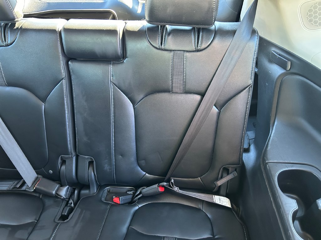 Certified 2024 Honda Pilot Touring image 18