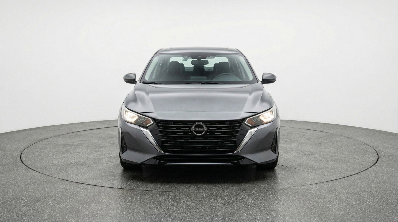 Used 2025 Nissan Sentra SV FWD image 2