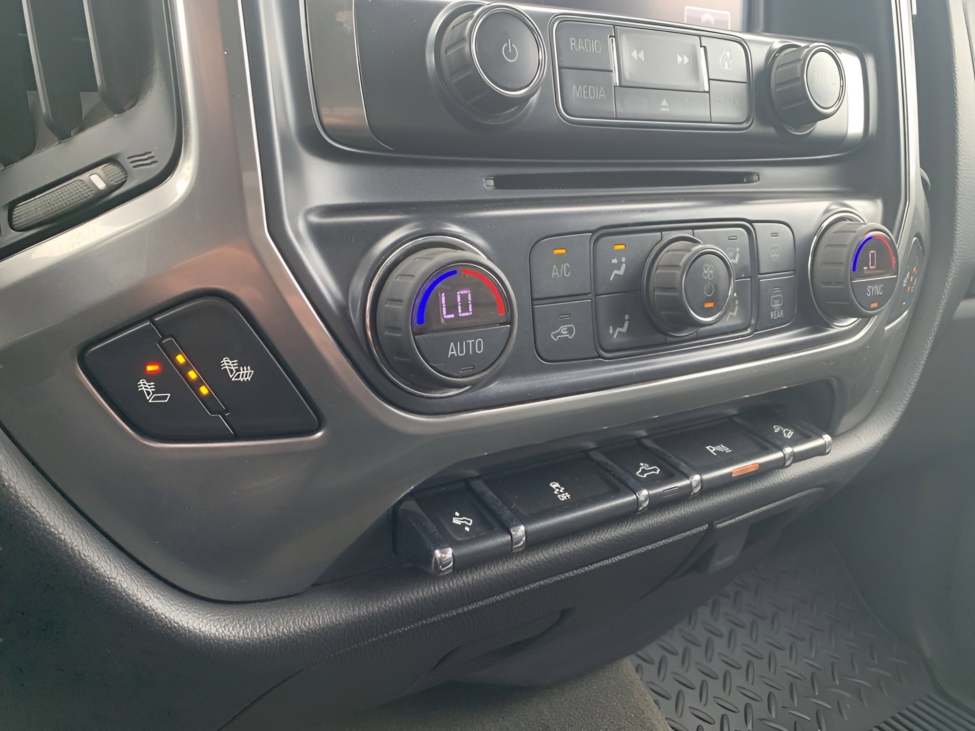 Used 2017 Chevrolet Silverado 1500 LT w/ All Star Edition image 12