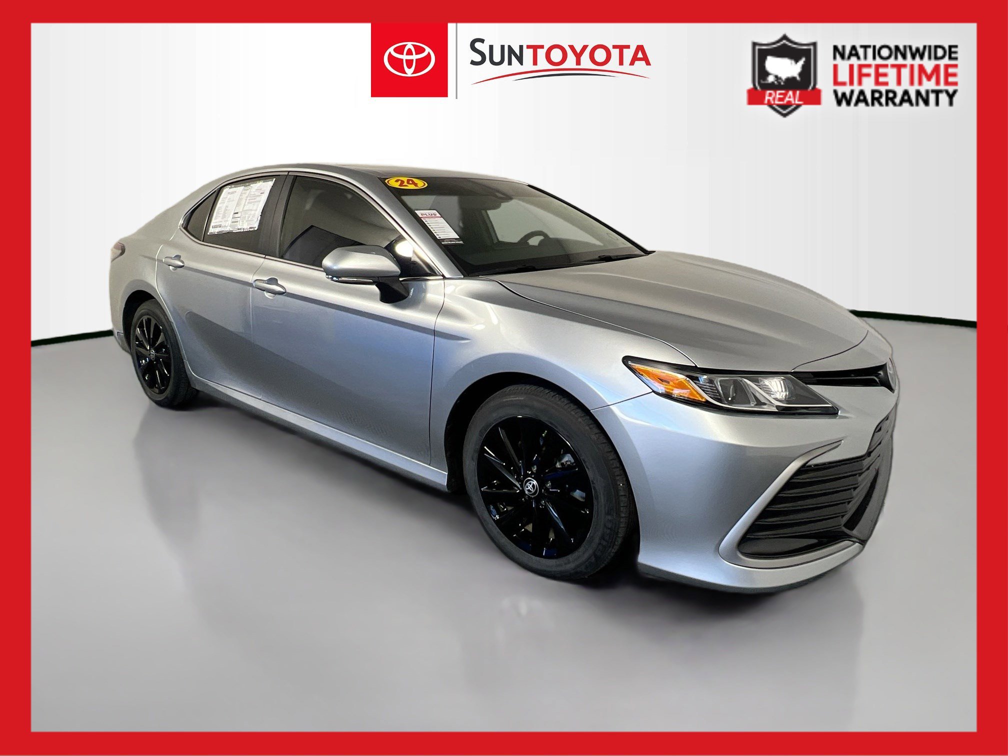 Used 2024 Toyota Camry LE image 1