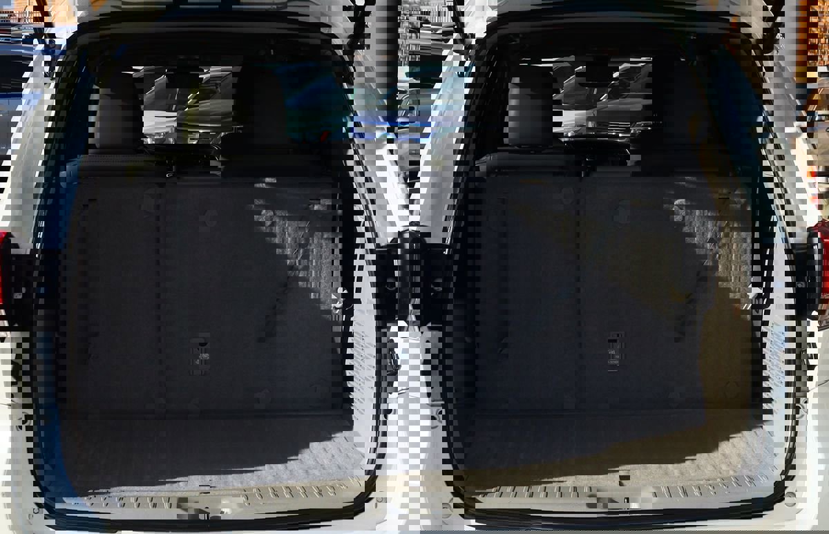 Used 2019 Toyota Highlander Limited image 24