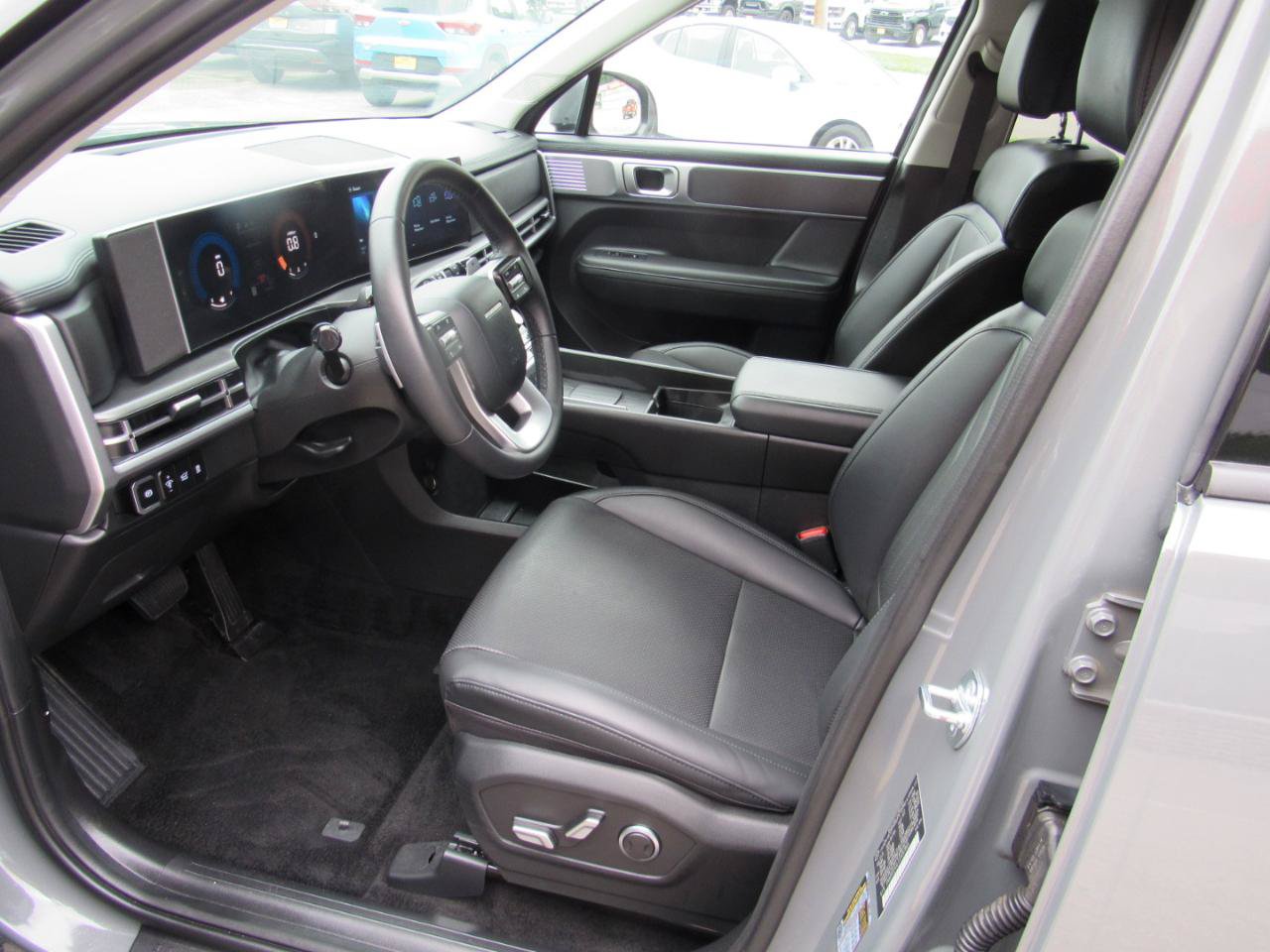 Used 2026 Hyundai Santa Fe SEL AWD/4WD image 13