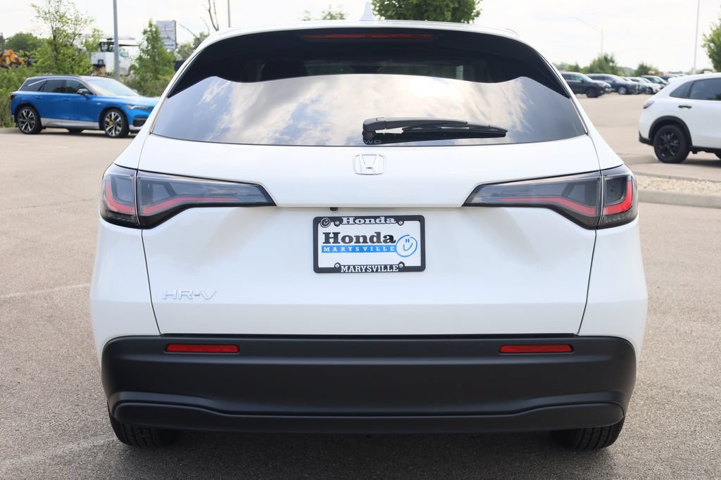 New 2027 Honda HR-V LX image 5