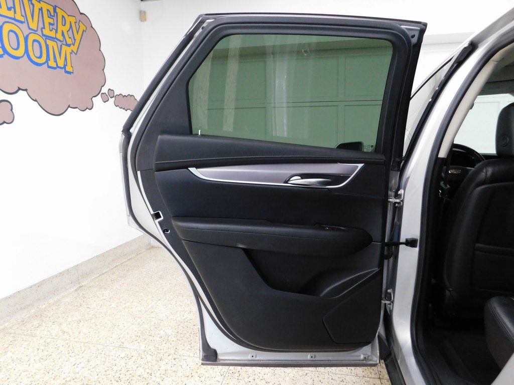 Used 2018 Cadillac XT5 Luxury image 63