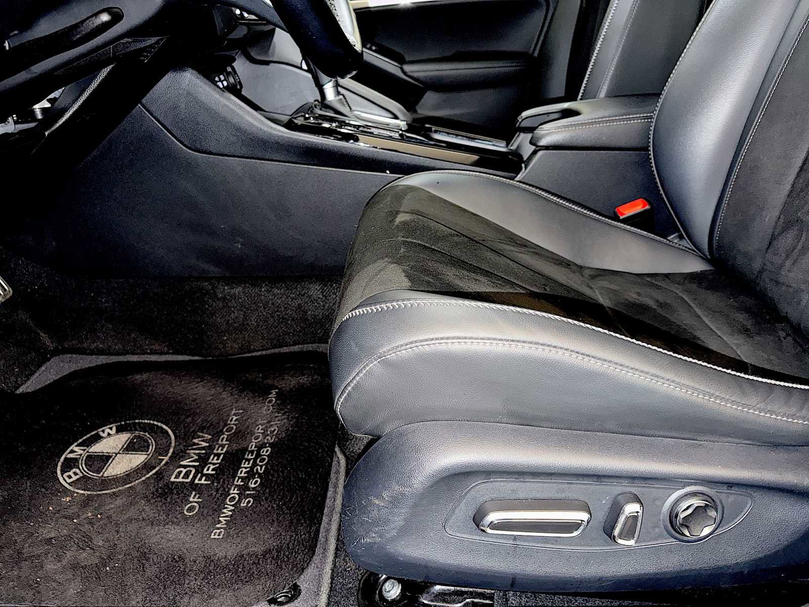 Used 2023 Acura Integra A-Spec image 10