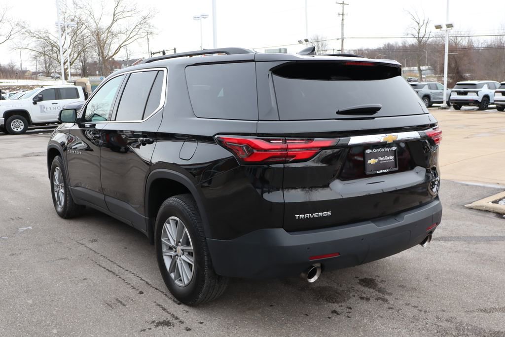 Used 2023 Chevrolet Traverse LT image 29