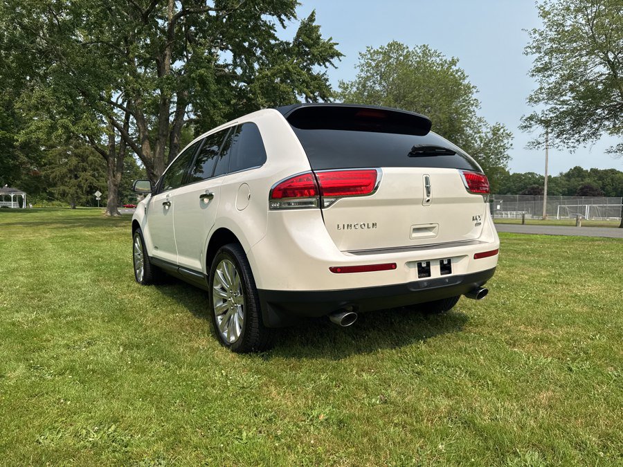 Used 2012 Lincoln MKX AWD image 19