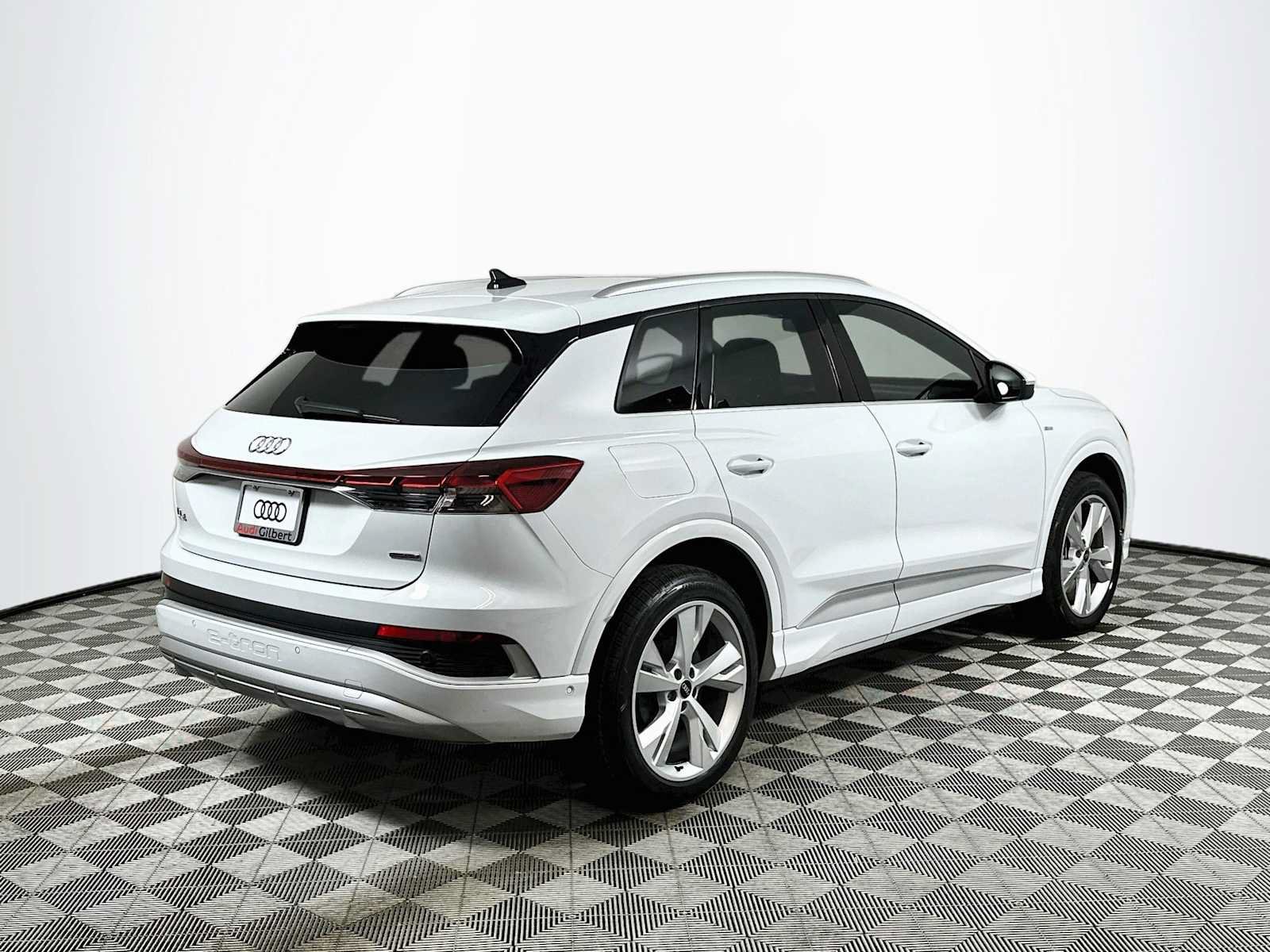 Certified 2023 Audi Q4 e-tron Premium Plus AWD/4WD image 7
