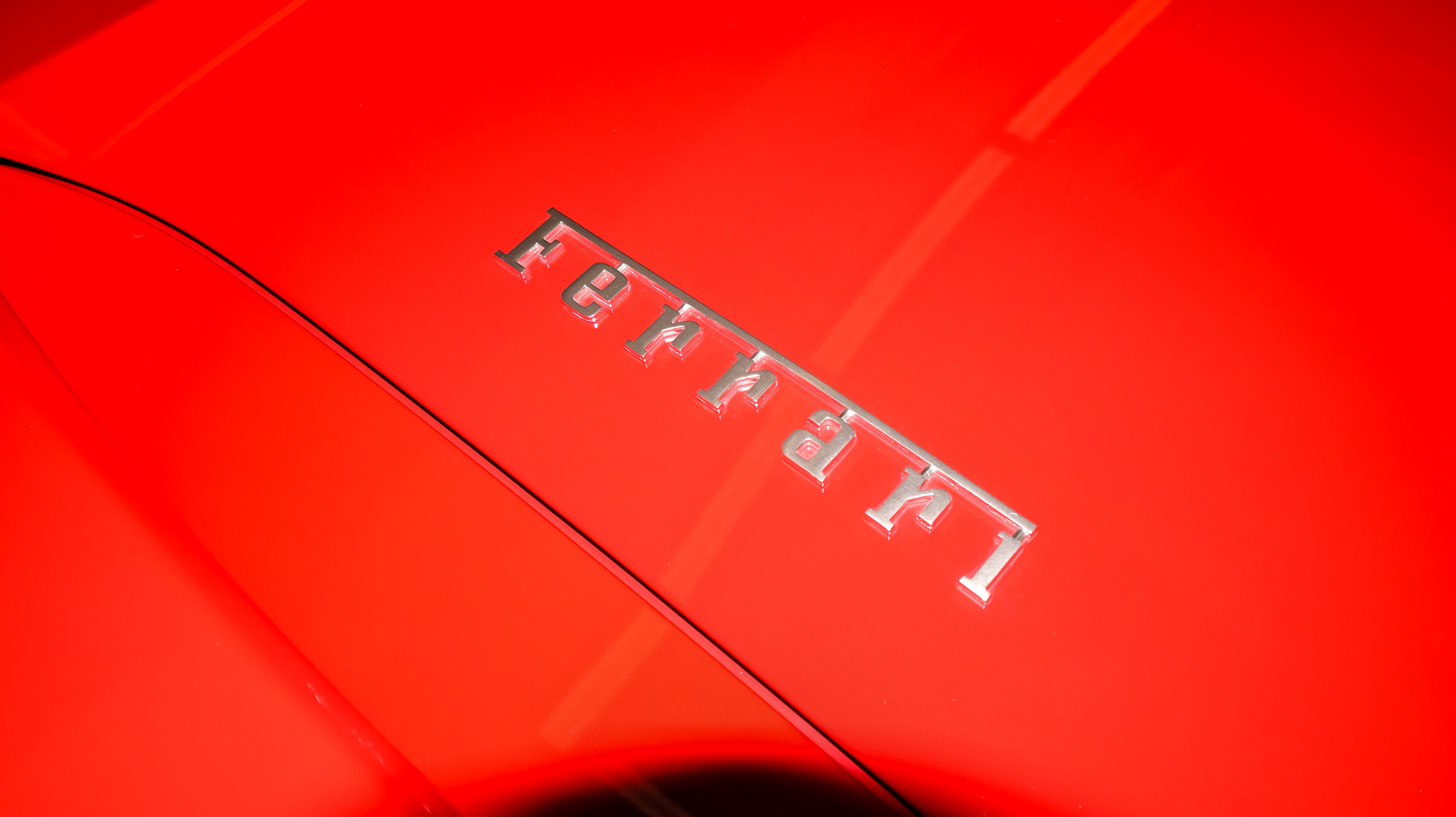 Used 2019 Ferrari 488 Spider RWD image 45