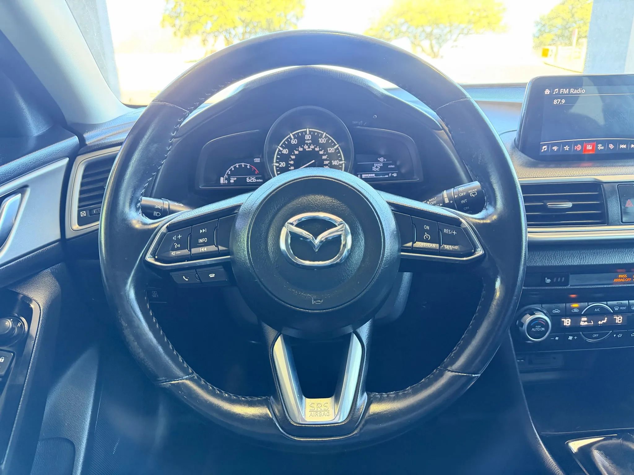Used 2017 MAZDA MAZDA3 Touring image 10