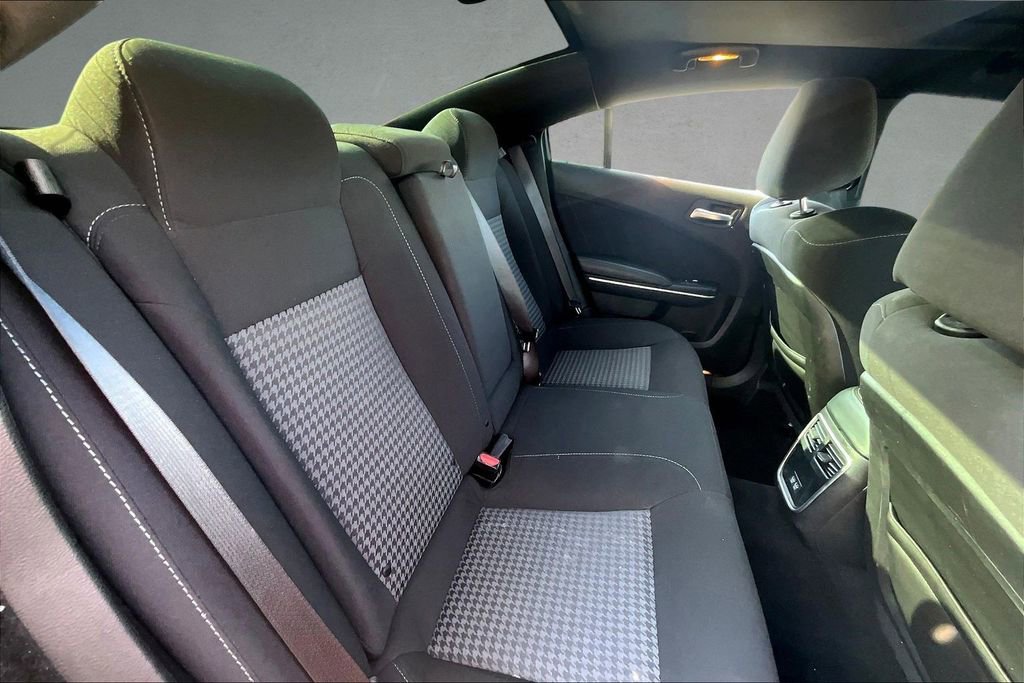 Used 2020 Dodge Charger GT RWD image 25
