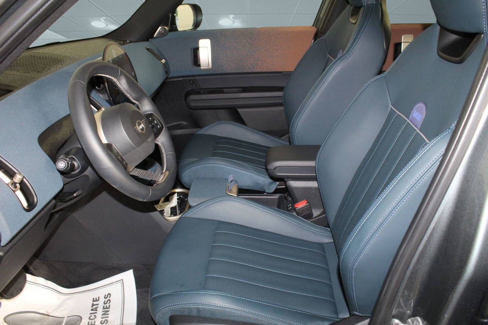 Used 2025 MINI Cooper Countryman S image 5