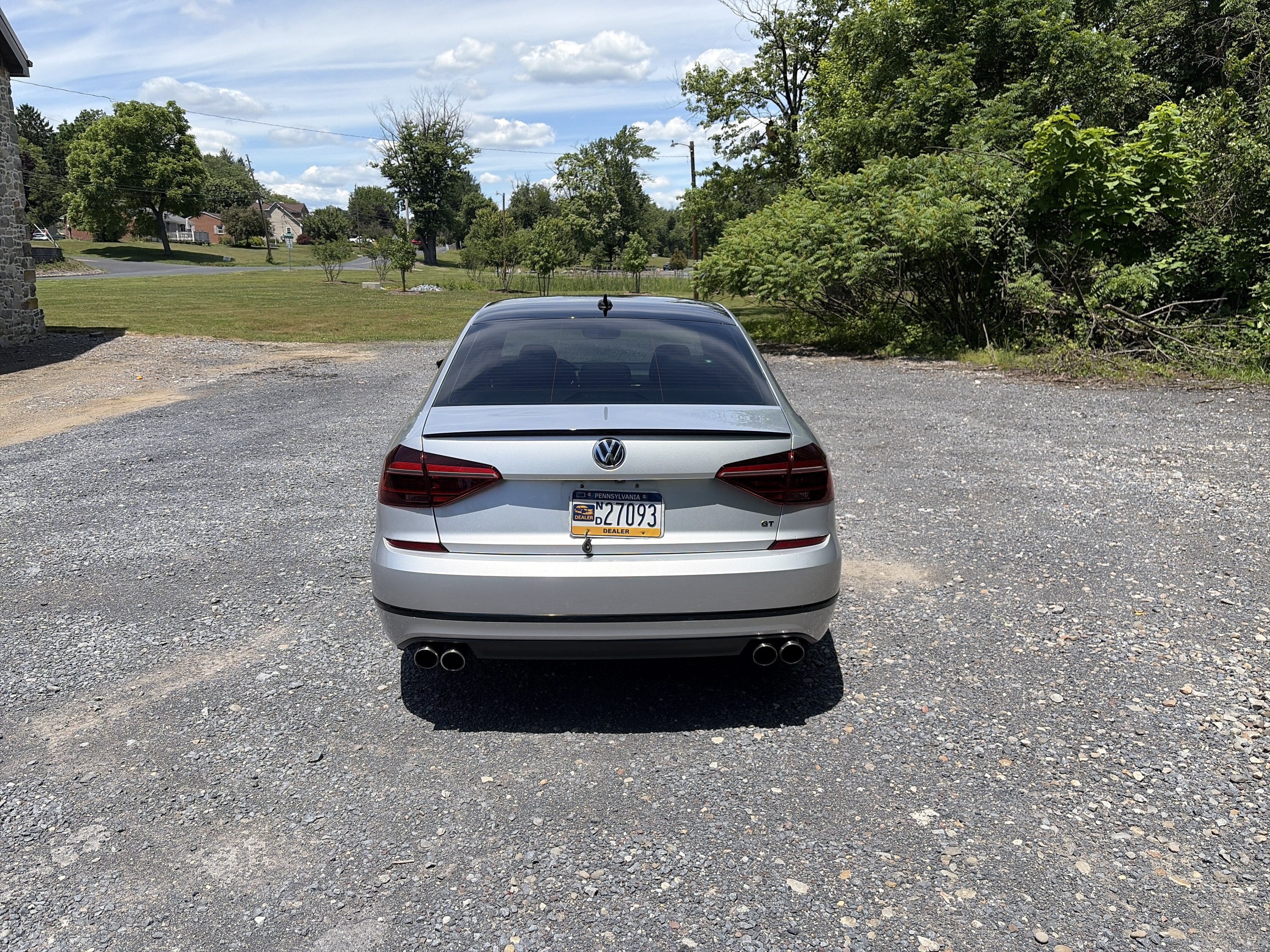 Used 2018 Volkswagen Passat 3.6 FWD image 6