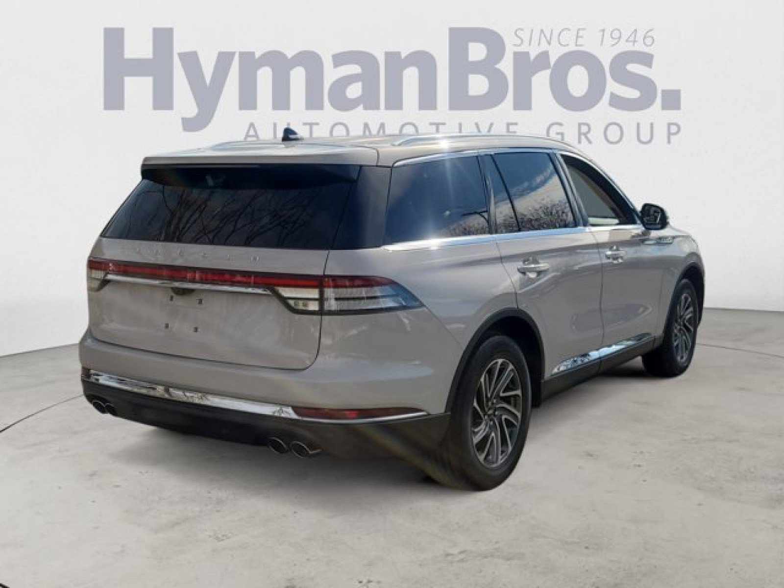 Used 2021 Lincoln Aviator AWD w/ Class IV Trailer Tow Package image 3