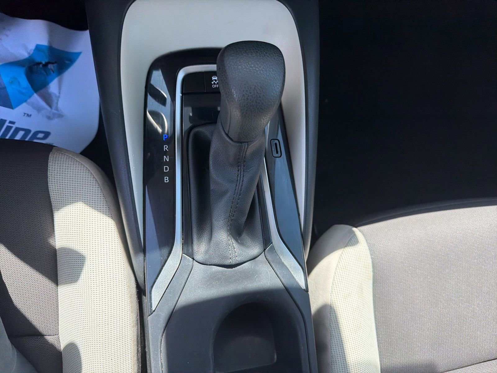 Used 2023 Toyota Corolla LE image 17