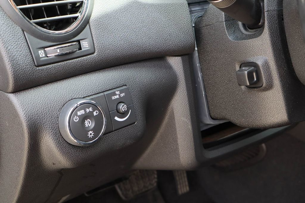 Used 2009 Buick Enclave CXL w/ Entertainment Package #2 image 11