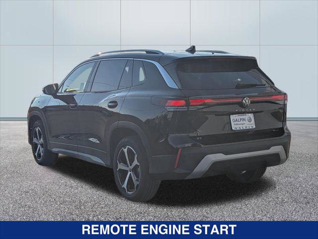 New 2025 Volkswagen Tiguan SE image 3