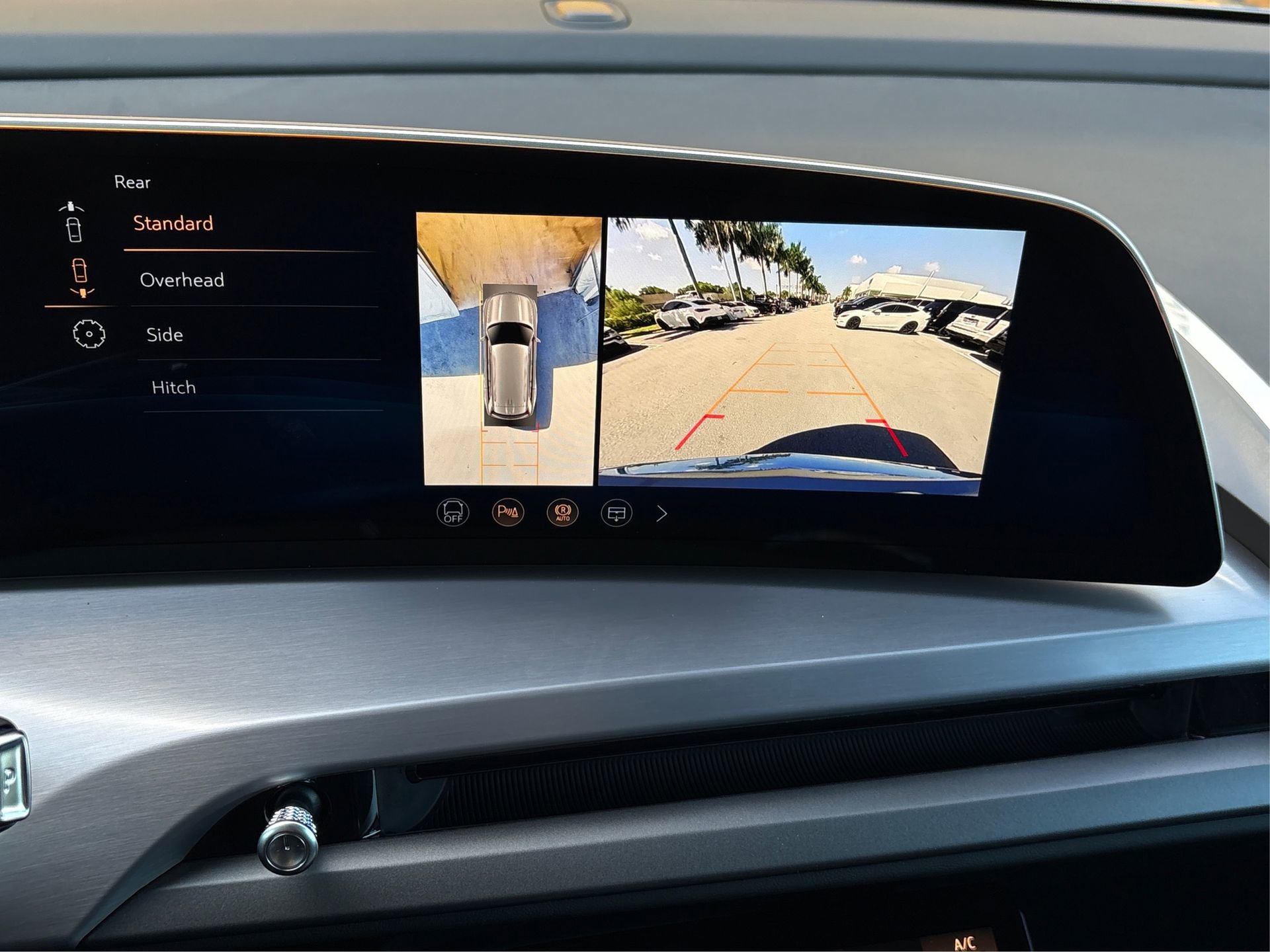 New 2026 Cadillac Vistiq Luxury image 25