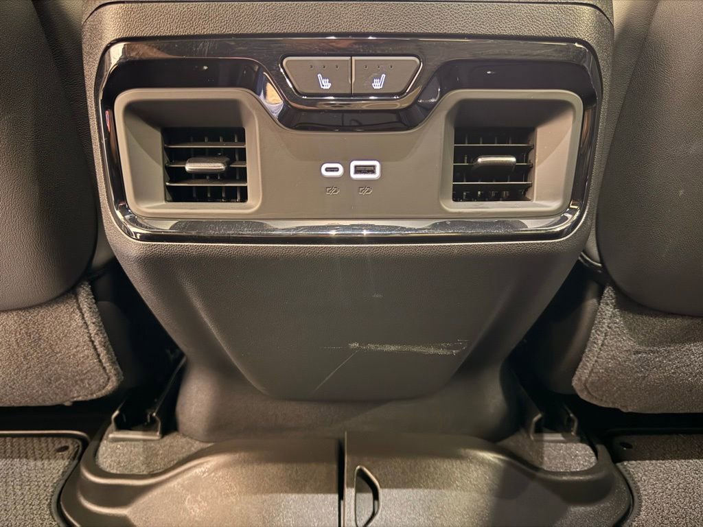 Used 2026 GMC Sierra 2500 AT4X image 35