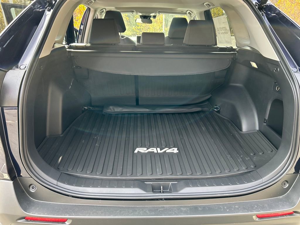 New 2025 Toyota RAV4 XLE image 26