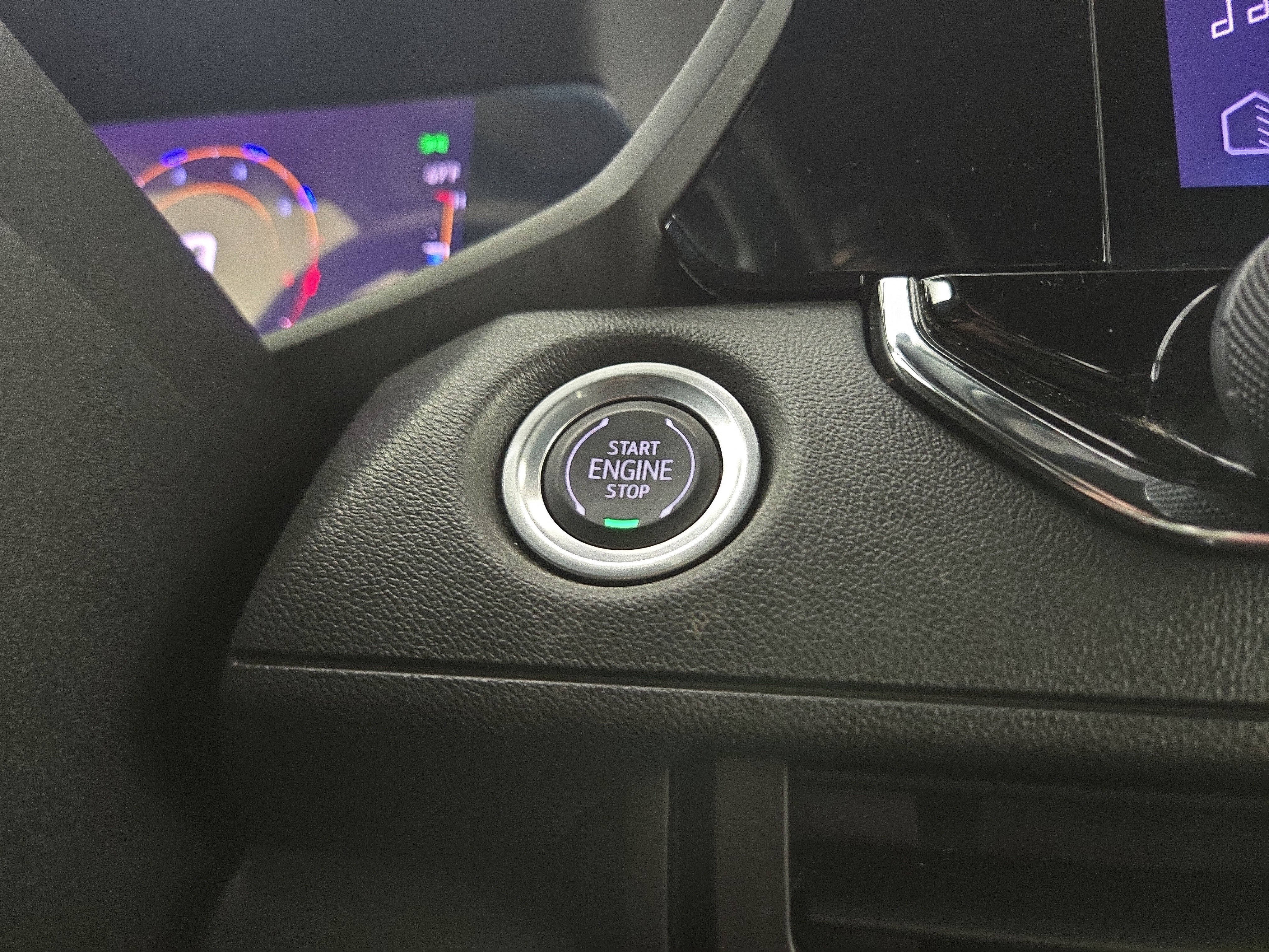 Certified 2023 Chevrolet Colorado Trail Boss w/ Technology Package image 25