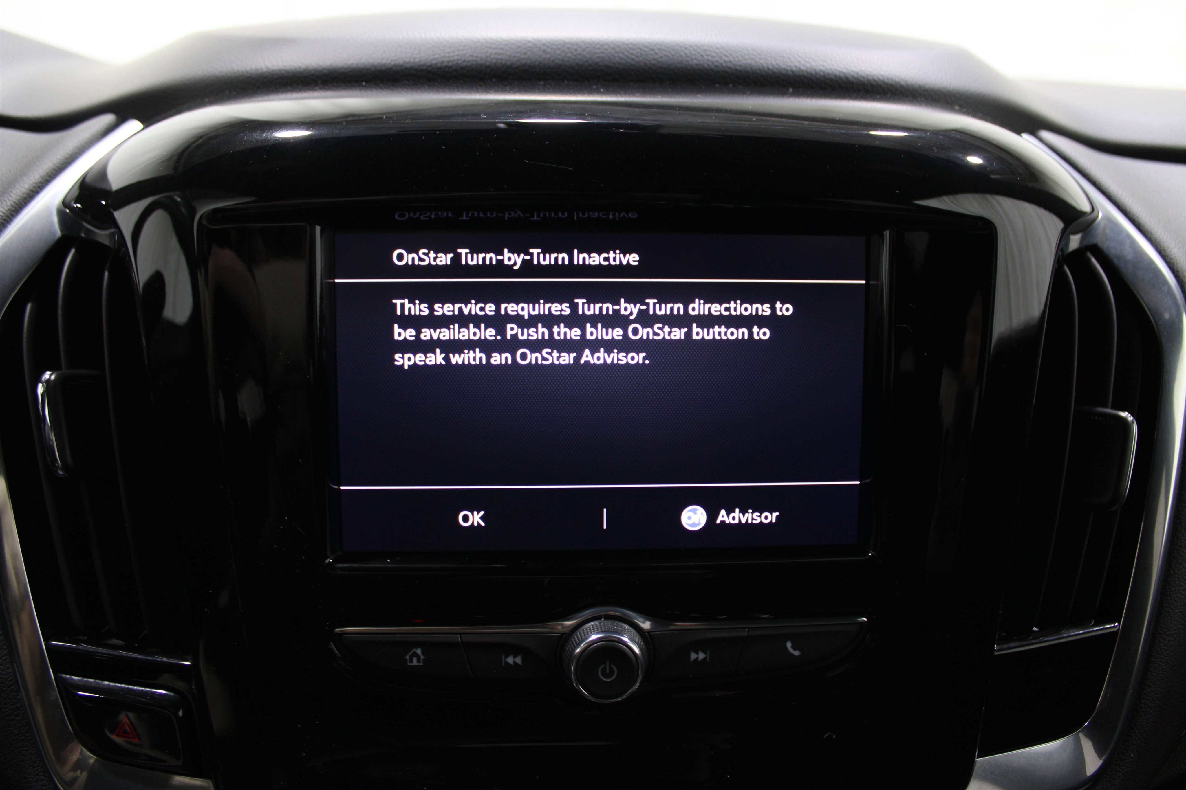 Used 2023 Chevrolet Traverse LT image 18