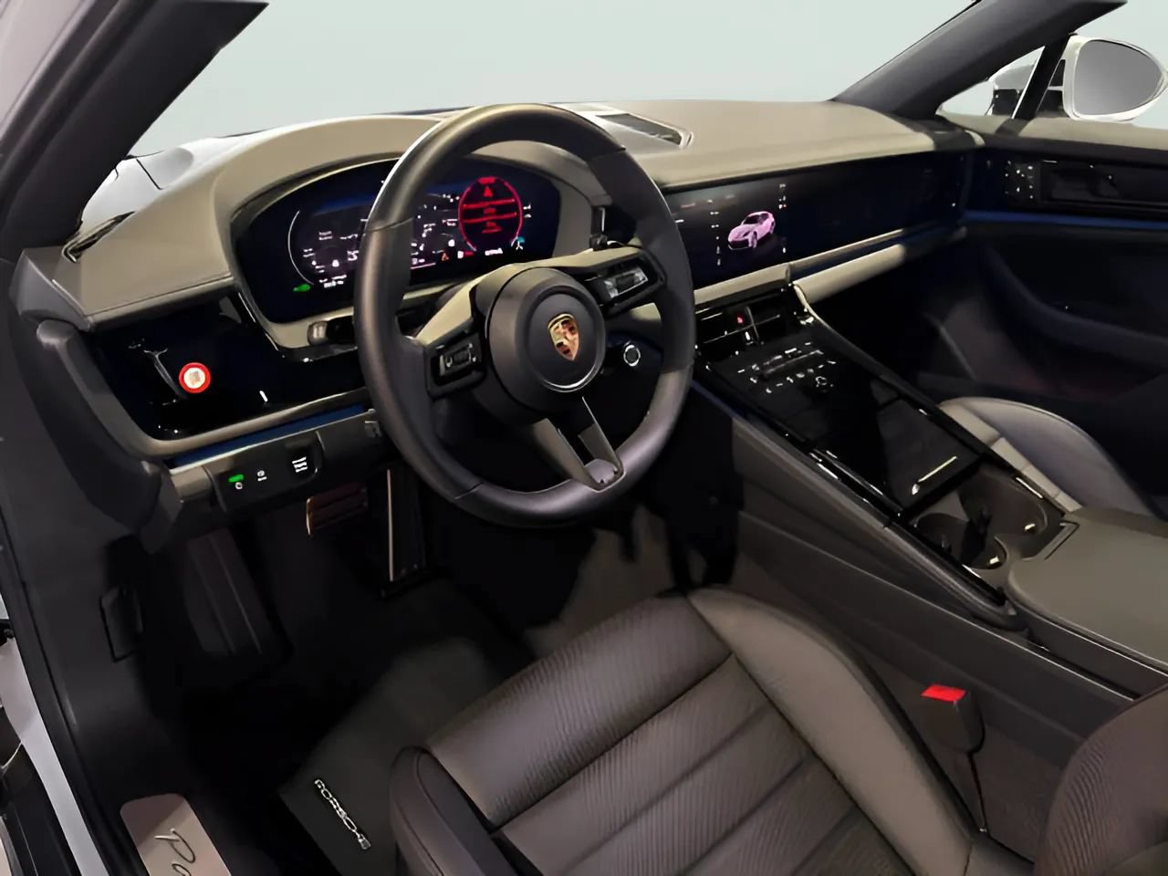 Used 2024 Porsche Panamera image 26