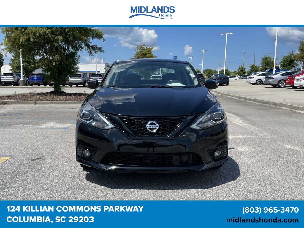 Used 2018 Nissan Sentra SR w/ Technology Package FWD image 2