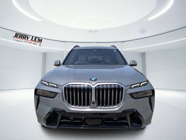 Used 2023 BMW X7 xDrive40i w/ Executive Package AWD/4WD image 8