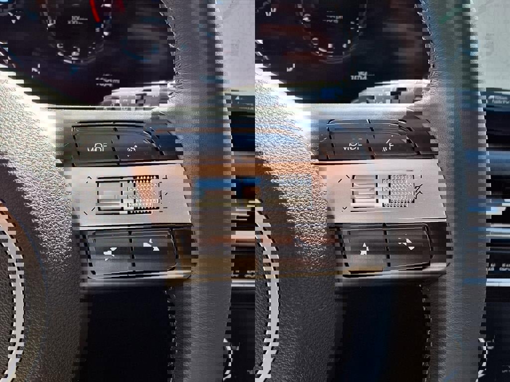 Used 2025 Hyundai Tucson SEL image 16