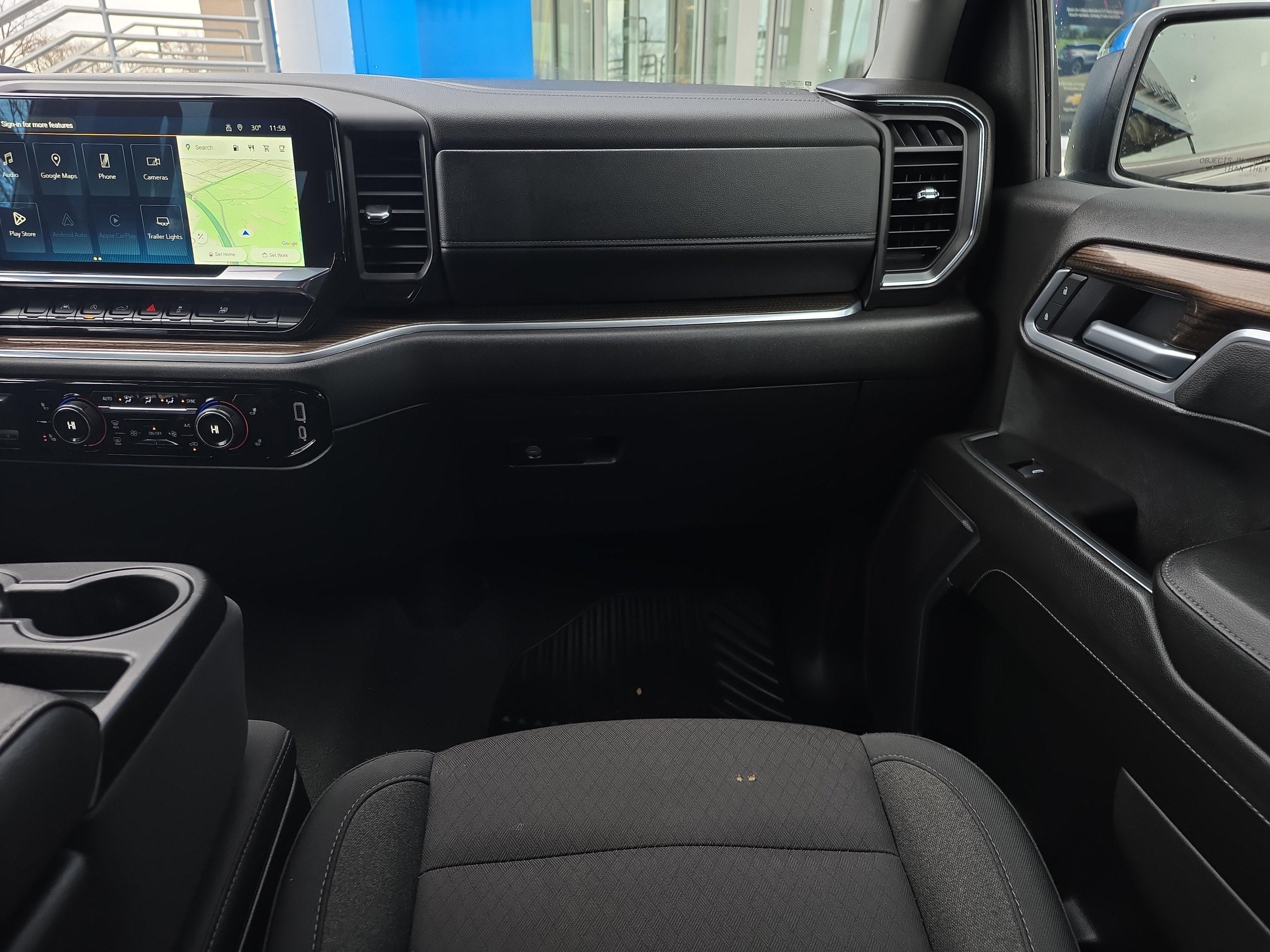 Used 2025 Chevrolet Silverado 1500 LT image 28