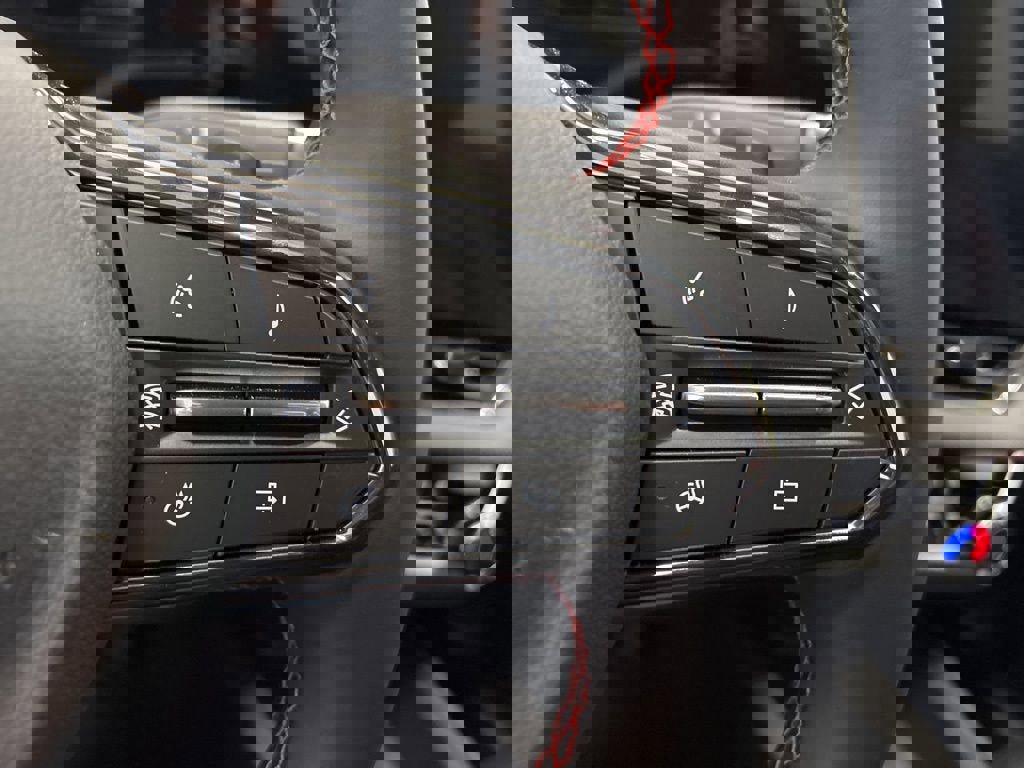 New 2026 Chevrolet Equinox RS w/ Convenience Package III AWD/4WD image 23