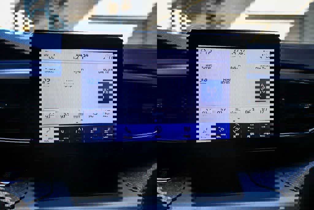 Used 2023 Ford Explorer Timberline w/ Timberline Technology Package image 15