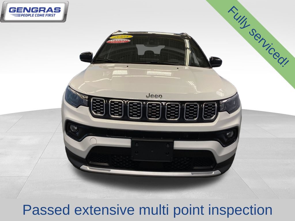 Certified 2025 Jeep Compass Limited AWD/4WD image 3