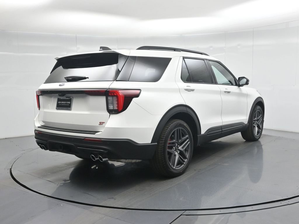 New 2026 Ford Explorer ST image 27