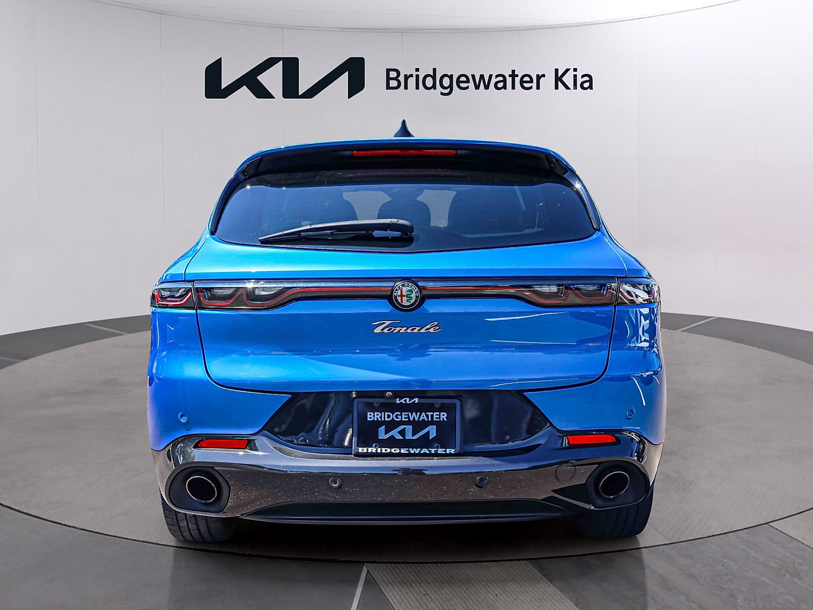 Used 2024 Alfa Romeo Tonale Veloce w/ Active Assist Package AWD/4WD image 5