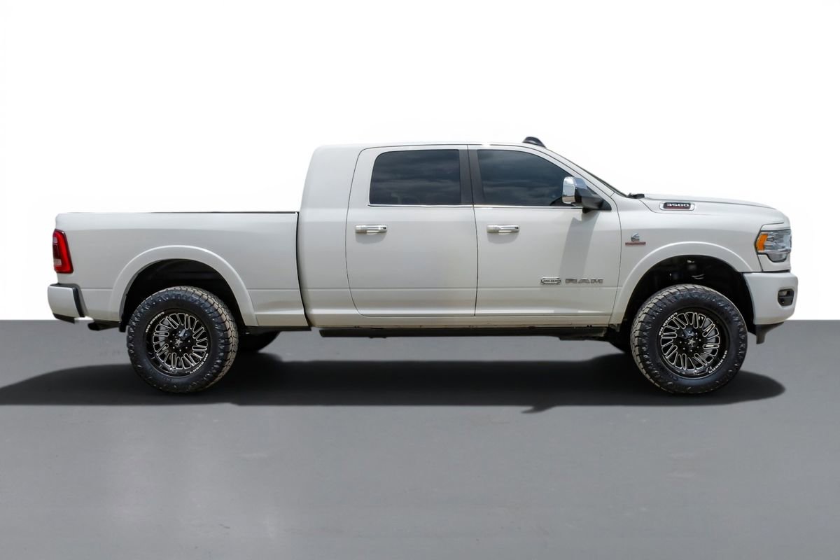 Used 2022 RAM 3500 Limited AWD/4WD image 6
