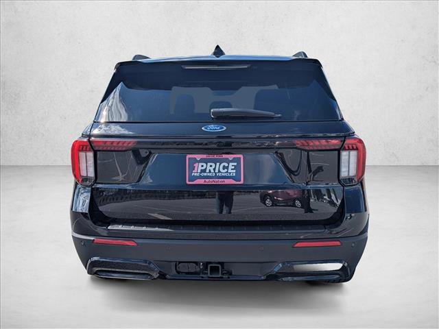 Used 2025 Ford Explorer ST-Line image 6