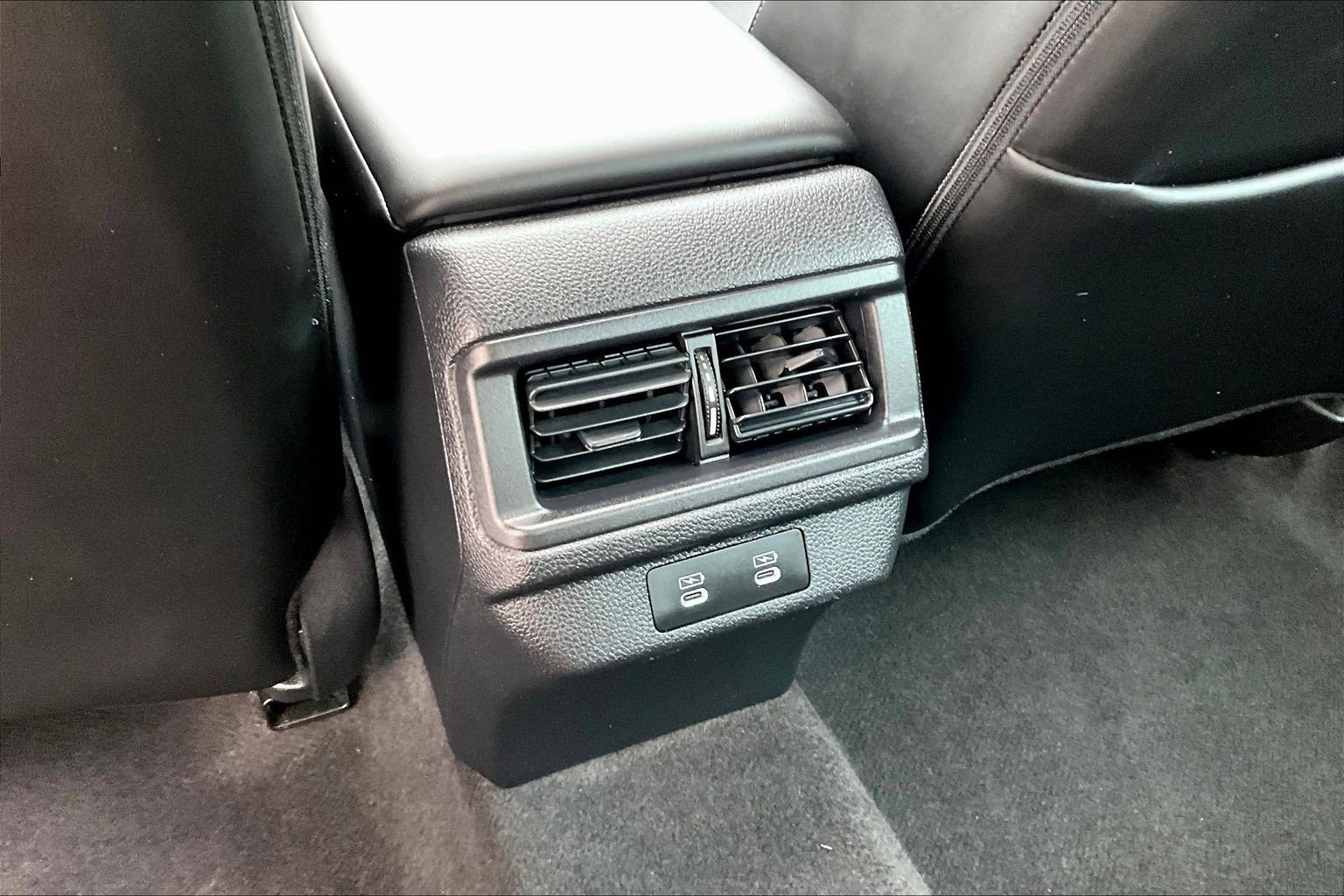 Used 2023 Honda Accord EX-L image 12