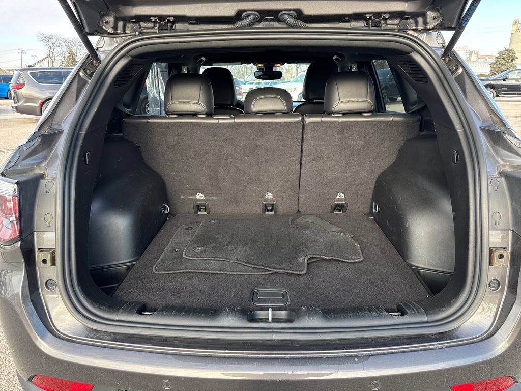 Used 2023 Jeep Compass Limited image 35